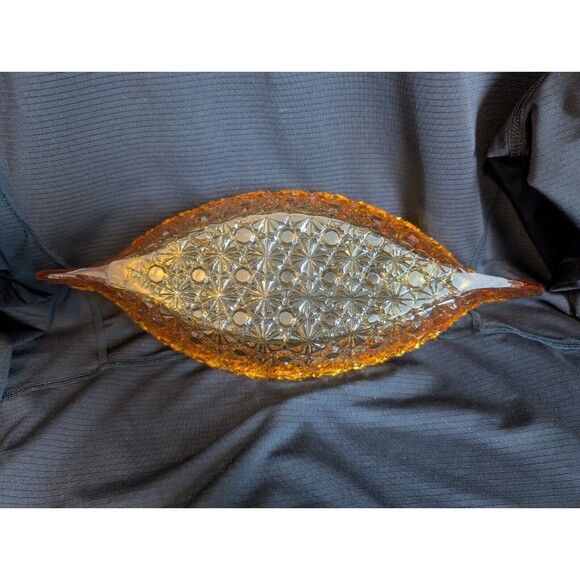 Vintage 12" long Fenton Amber DAISY & BUTTON Canoe Candy Trinket Dish 4.25" wide - Picture 7 of 8